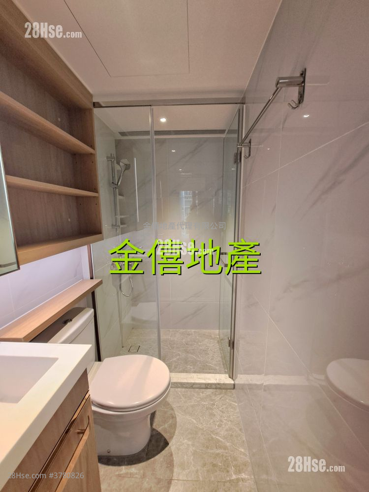 Bright Moon Rental 1 Bedroom , 1 Bathroom 283 ft²