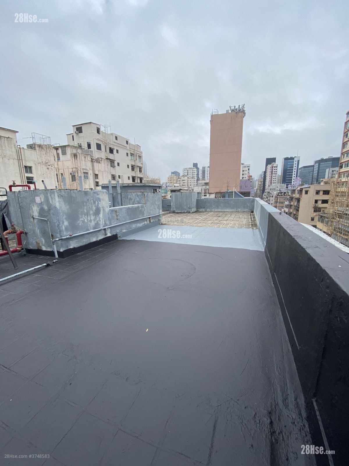 唐楼 售盘 5+ 房 662 平方尺