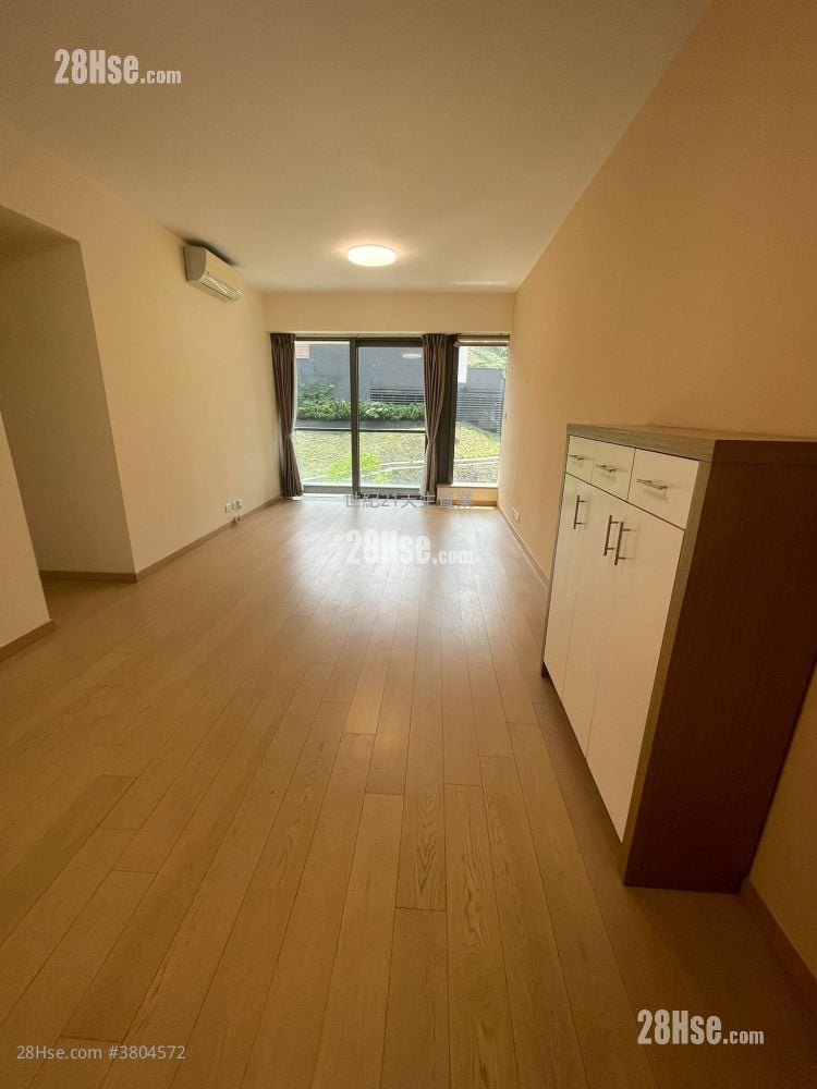 The Bloomsway Rental 3 Bedrooms , 2 Bathrooms 1,006 ft²