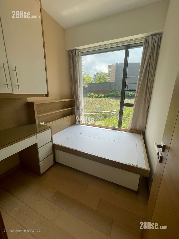 The Bloomsway Rental 3 Bedrooms , 2 Bathrooms 1,006 ft²