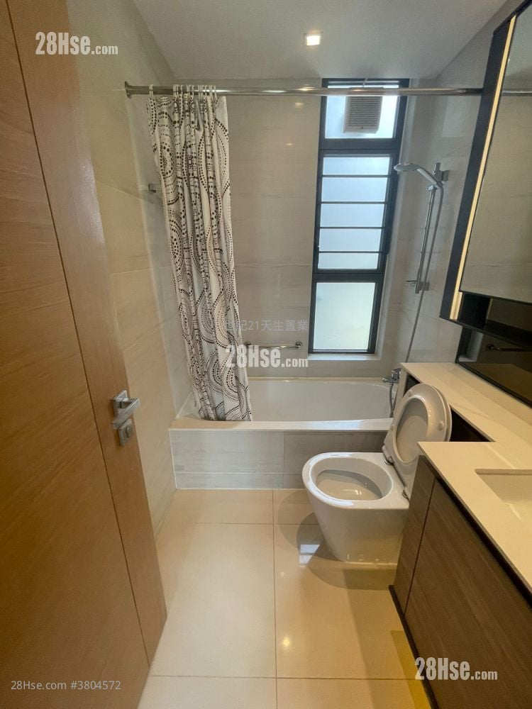 The Bloomsway Rental 3 Bedrooms , 2 Bathrooms 1,006 ft²