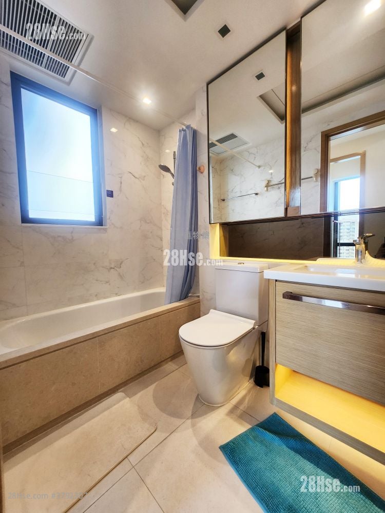 Mantin Heights Rental 3 Bedrooms , 1 Bathroom 689 ft²