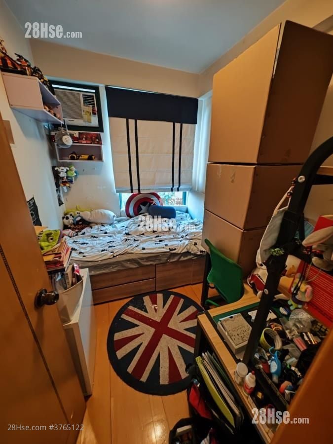 Recours La Serre Sell 3 Bedrooms , 3 Bathrooms 854 ft²