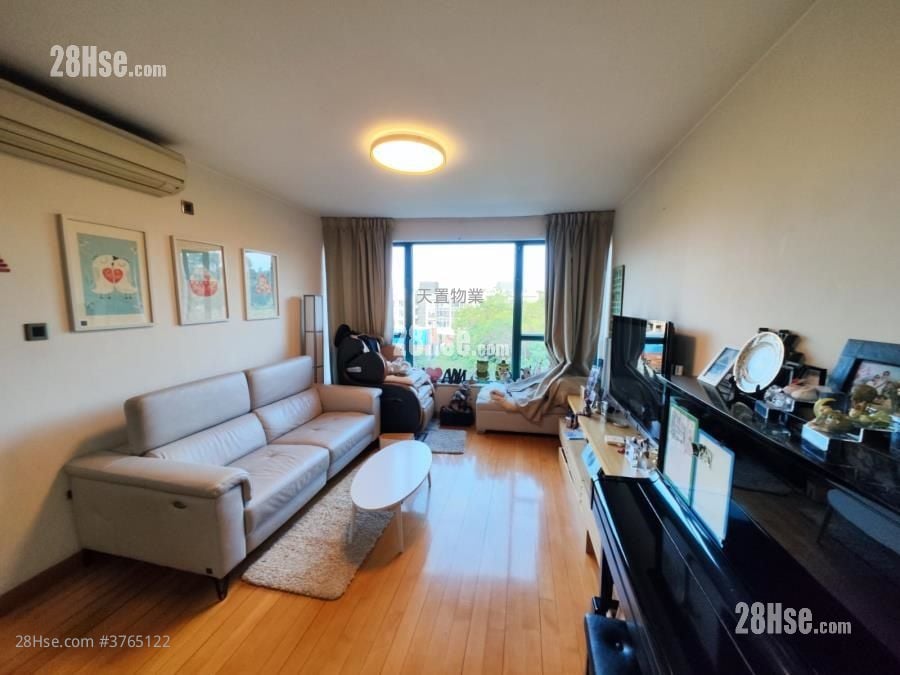 Recours La Serre Sell 3 Bedrooms , 3 Bathrooms 854 ft²