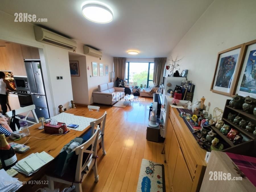 Recours La Serre Sell 3 Bedrooms , 3 Bathrooms 854 ft²