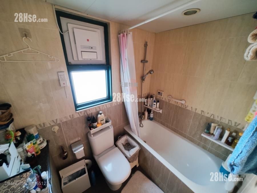 Recours La Serre Sell 3 Bedrooms , 3 Bathrooms 854 ft²