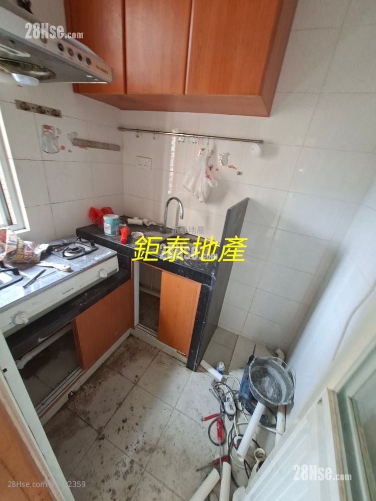 Hung Wai Building Rental 2 Bedrooms , 1 Bathroom