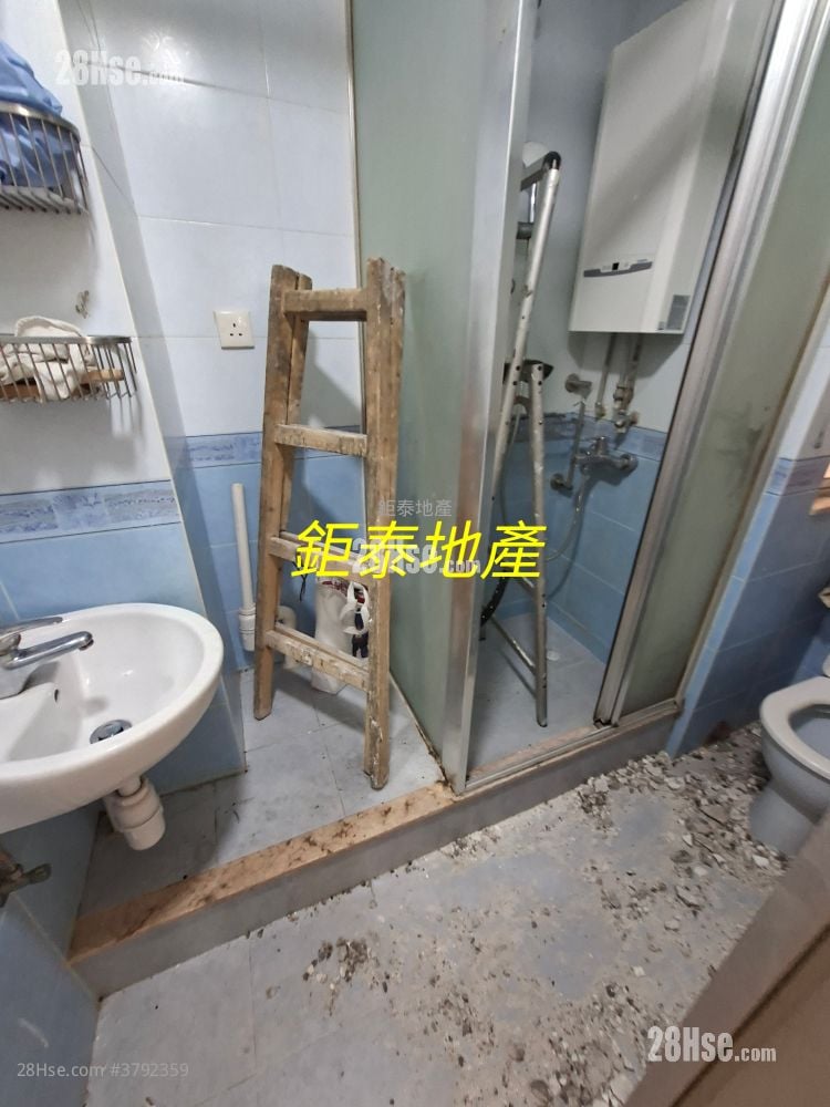 Hung Wai Building Rental 2 Bedrooms , 1 Bathroom