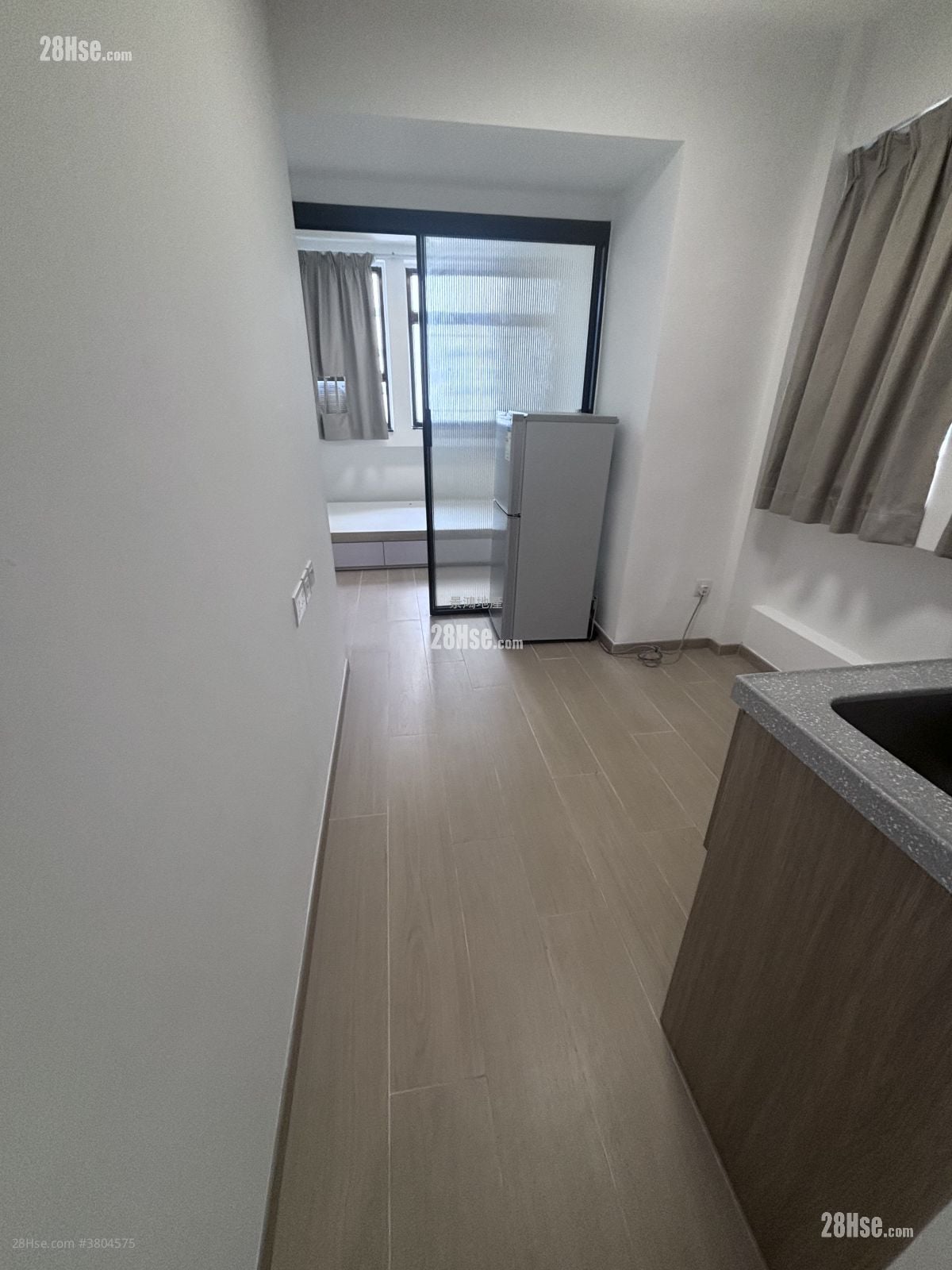 Man Ying Building Rental 1 Bedroom , 1 Bathroom 180 ft²