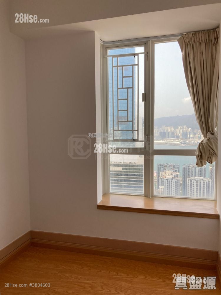 The Orchards Sell 3 Bedrooms , 2 Bathrooms 752 ft²