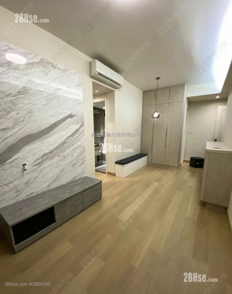 Capri Sell 2 Bedrooms , 1 Bathroom 551 ft²