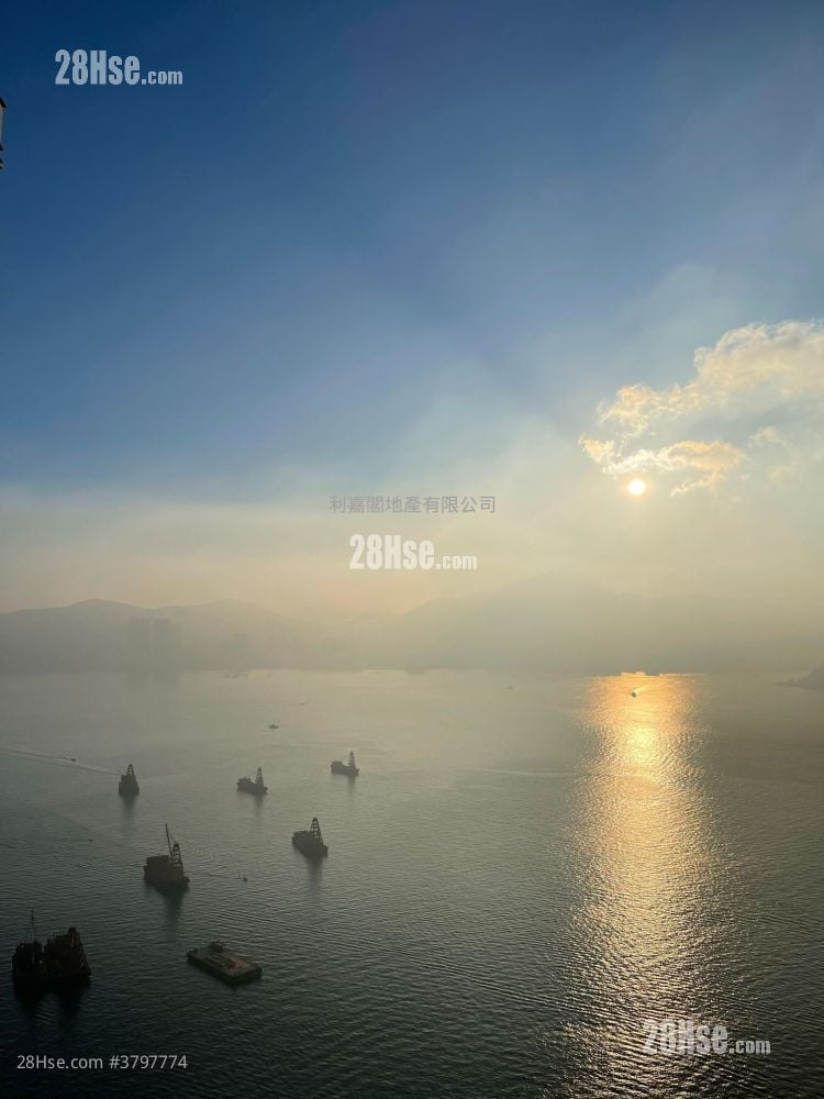 Lp6 Rental 3 Bedrooms , 2 Bathrooms 638 ft²