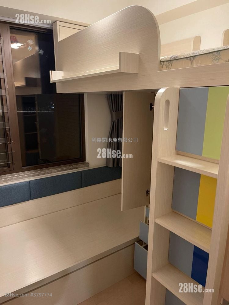 Lp6 Rental 3 Bedrooms , 2 Bathrooms 638 ft²