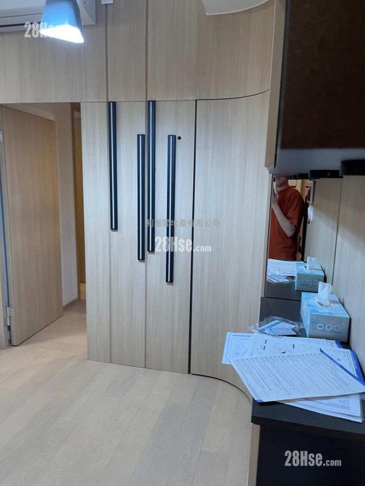 Lp6 Rental 3 Bedrooms , 2 Bathrooms 638 ft²