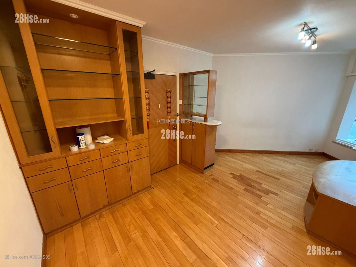 Discovery Park Sell 2 Bedrooms , 1 Bathroom 477 ft²
