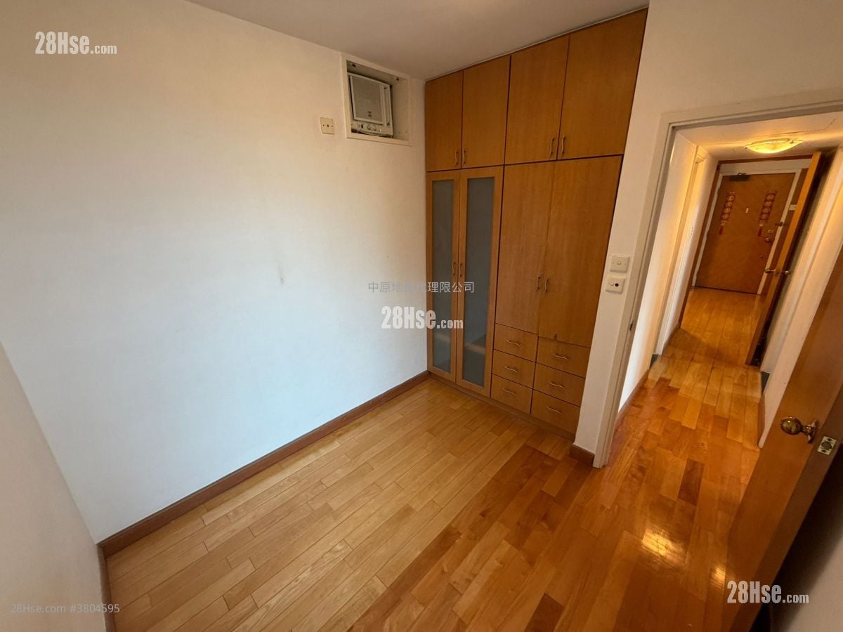 Discovery Park Sell 2 Bedrooms , 1 Bathroom 477 ft²