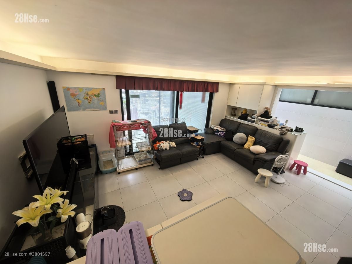 村屋 售盘 3 房 , 3 浴室