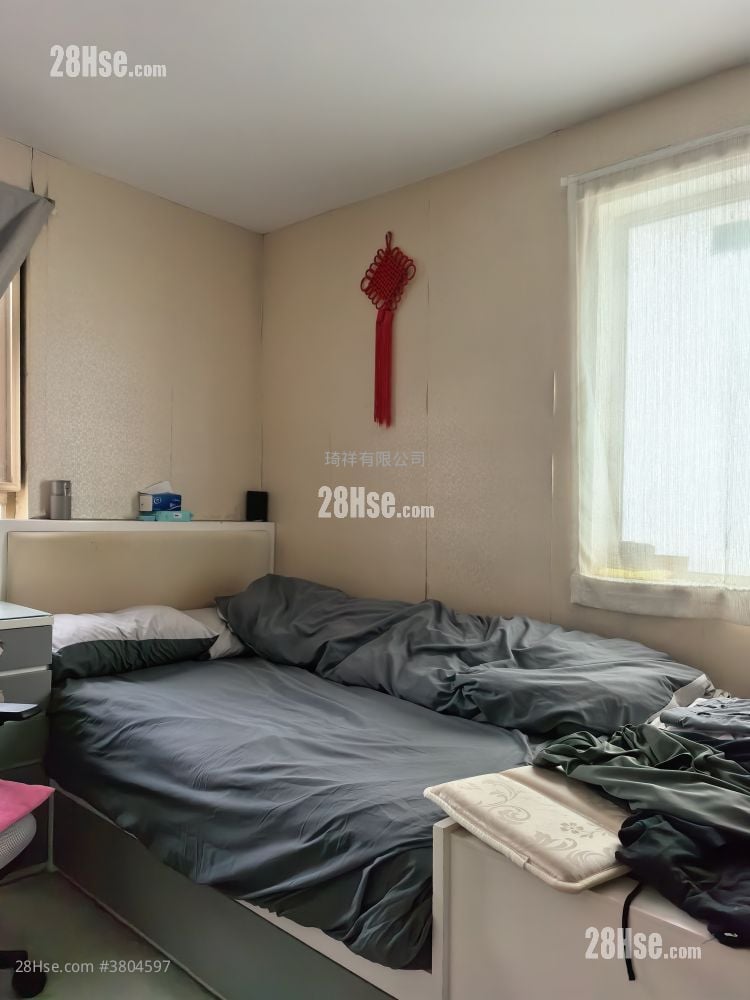 村屋 售盘 3 房 , 3 浴室