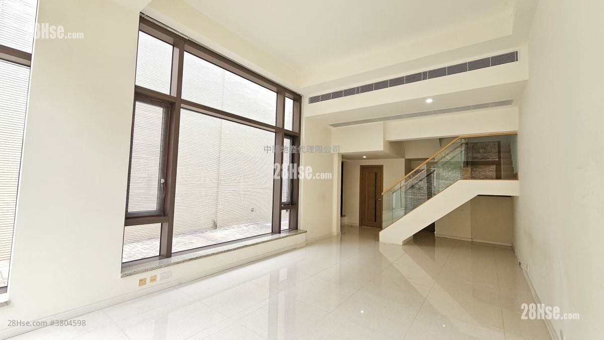 Crescendo Rental 4 Bedrooms , 4 Bathrooms 1,646 ft²