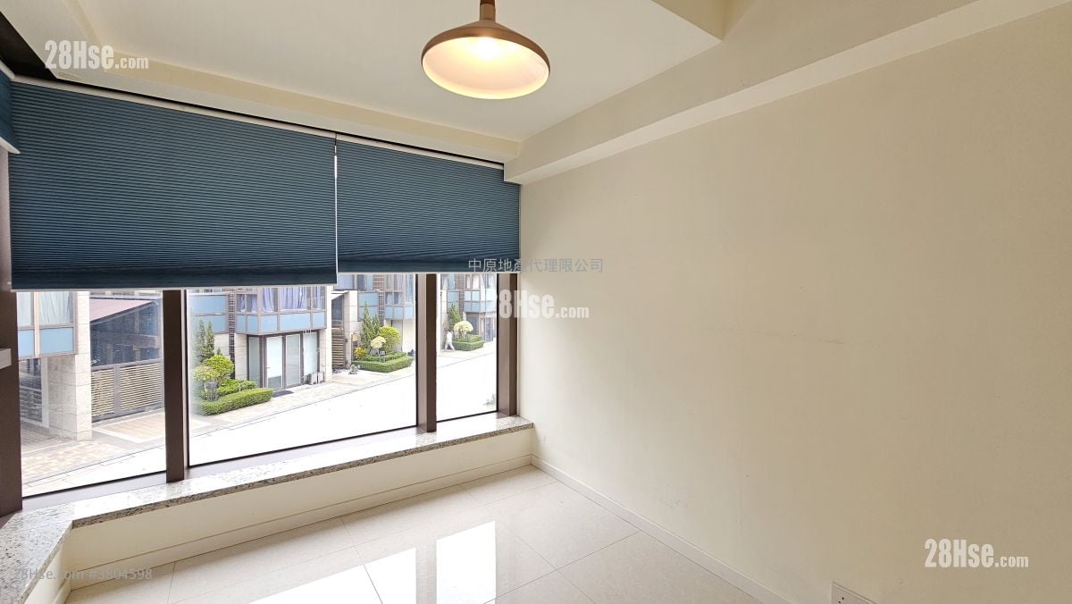 Crescendo Rental 4 Bedrooms , 4 Bathrooms 1,646 ft²