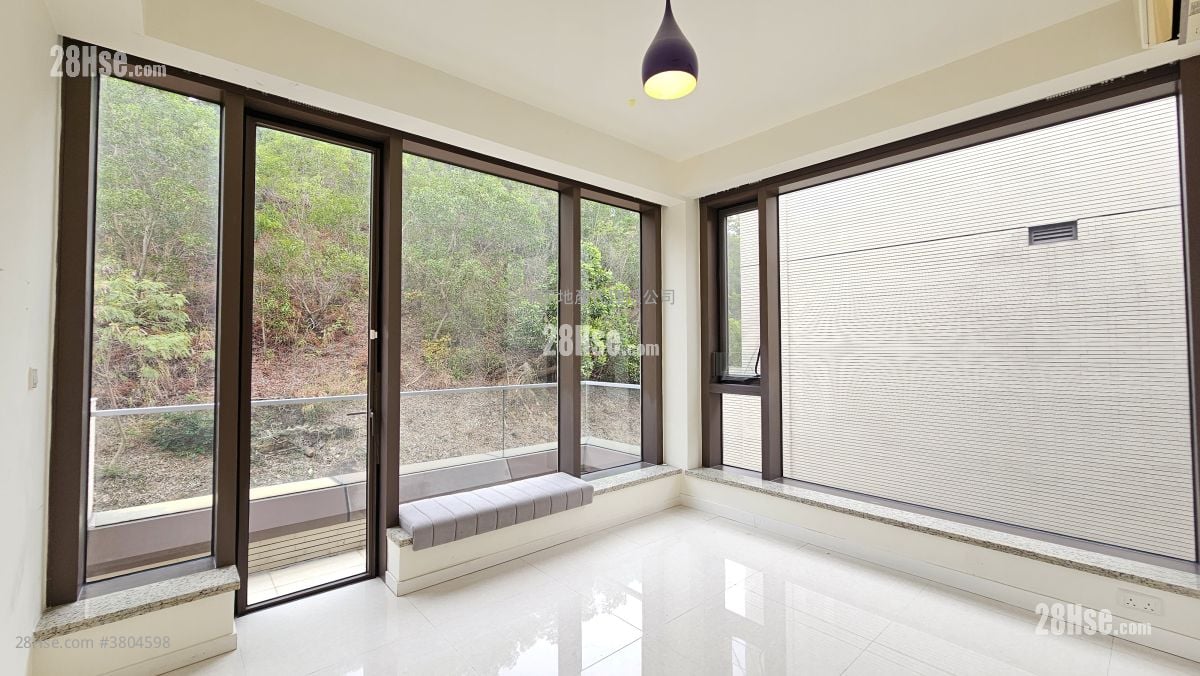 Crescendo Rental 4 Bedrooms , 4 Bathrooms 1,646 ft²