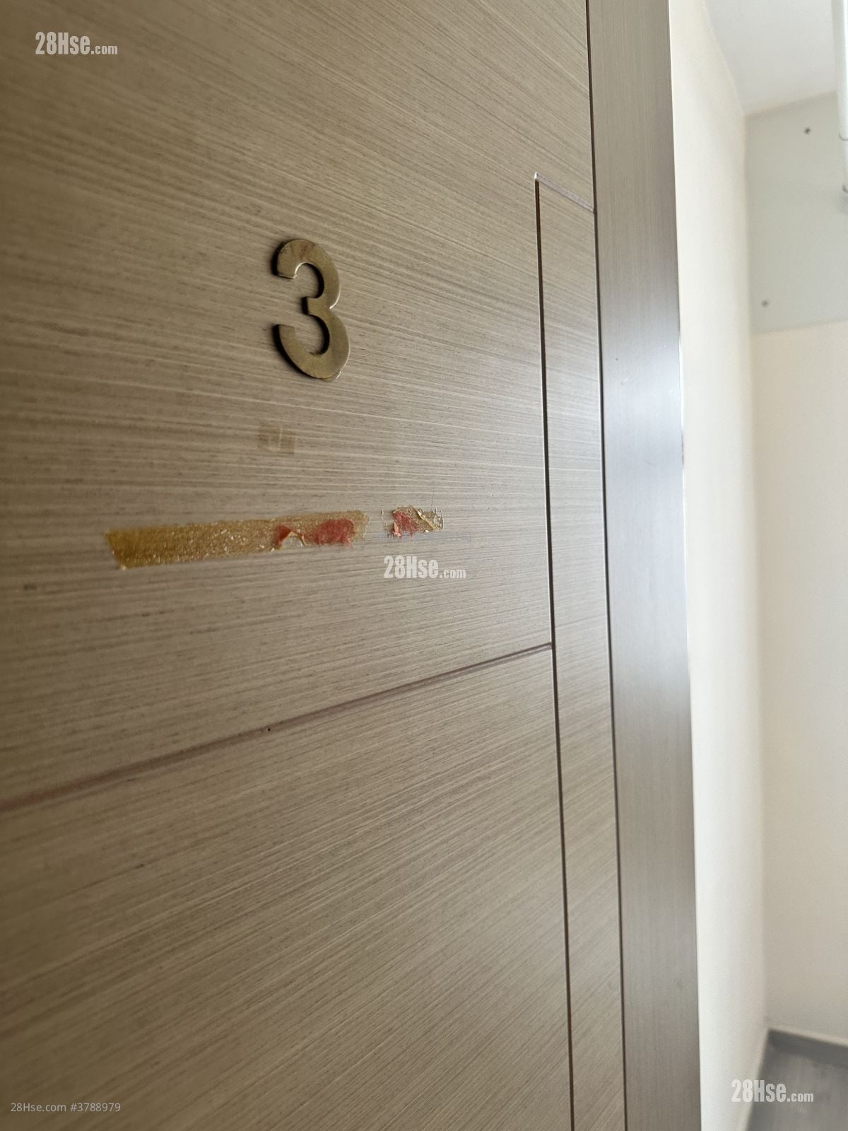 Yen Dack Building Rental Studio , 1 Bathroom 100 ft²