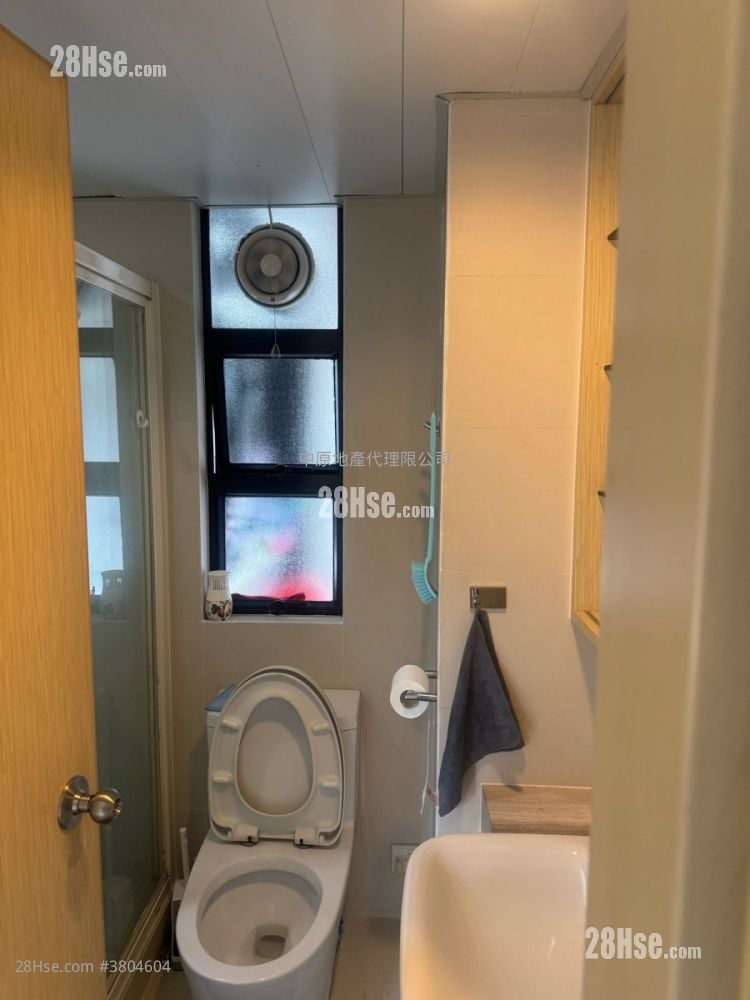 Fairview Garden Sell 3 Bedrooms , 1 Bathroom 489 ft²