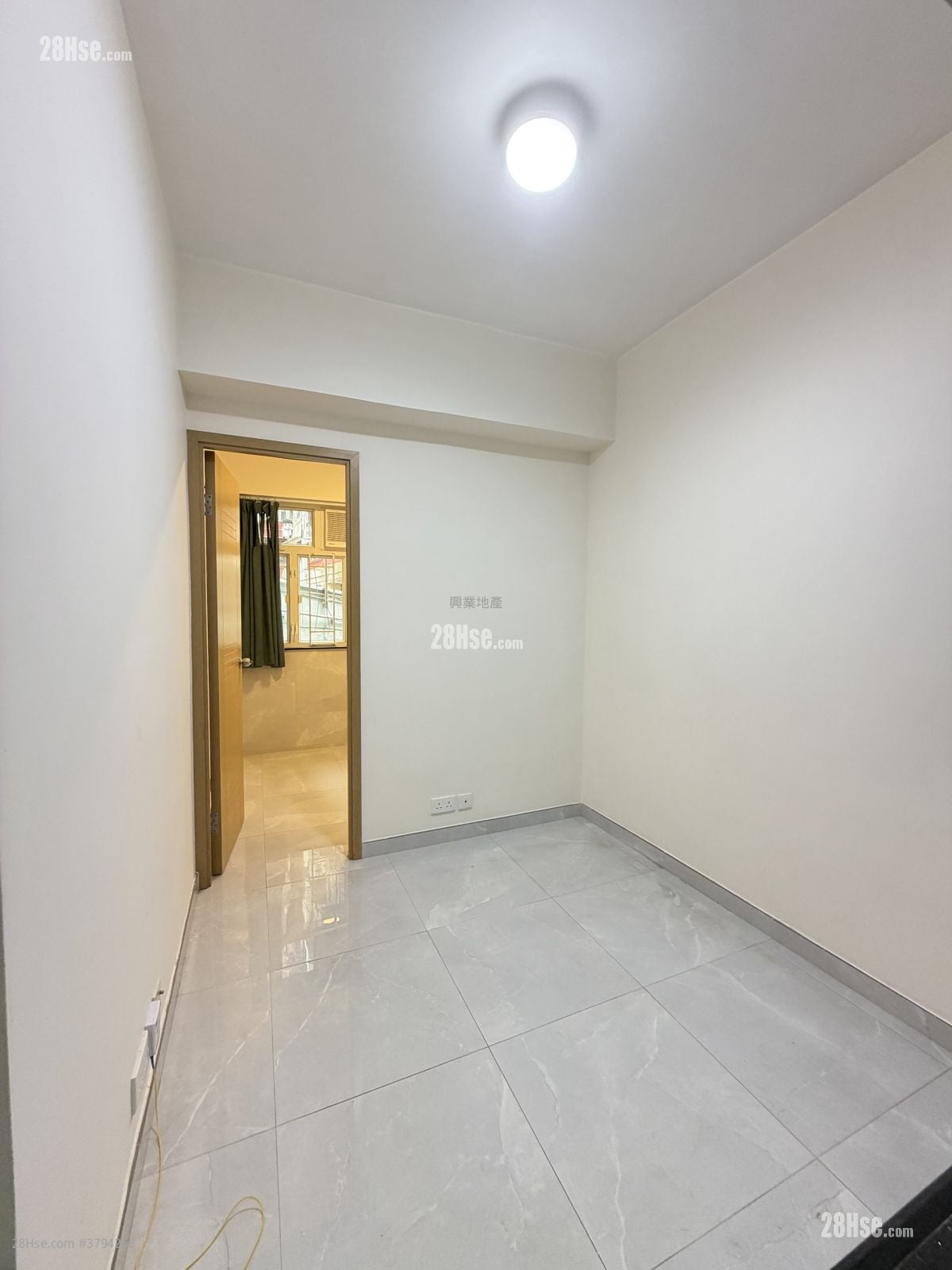 观塘大厦 租盘 1 房 , 1 浴室 190 平方尺