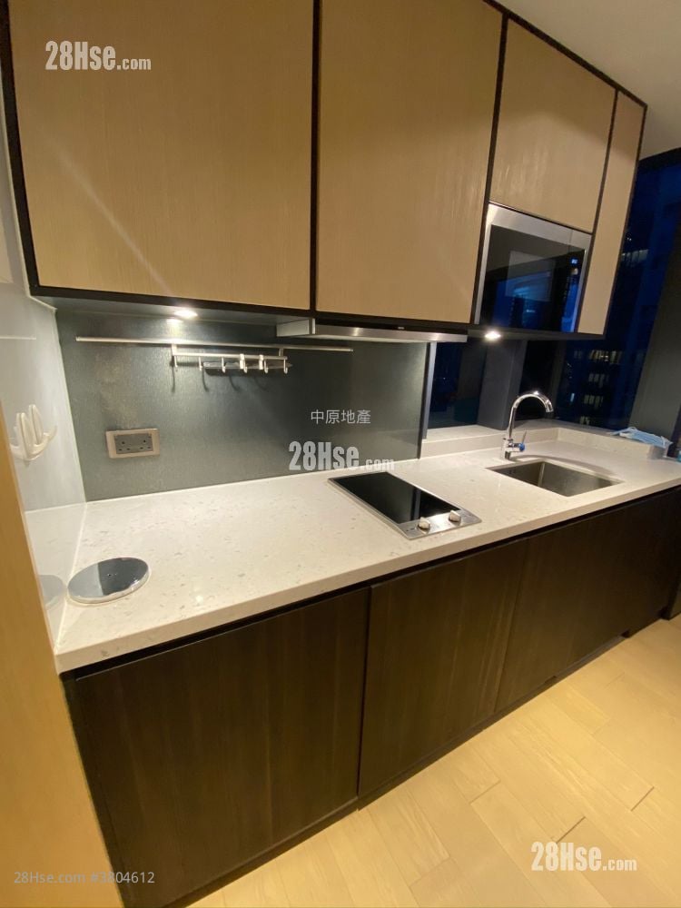 Eltanin Square Mile Sell Studio , 1 Bathroom 203 ft²