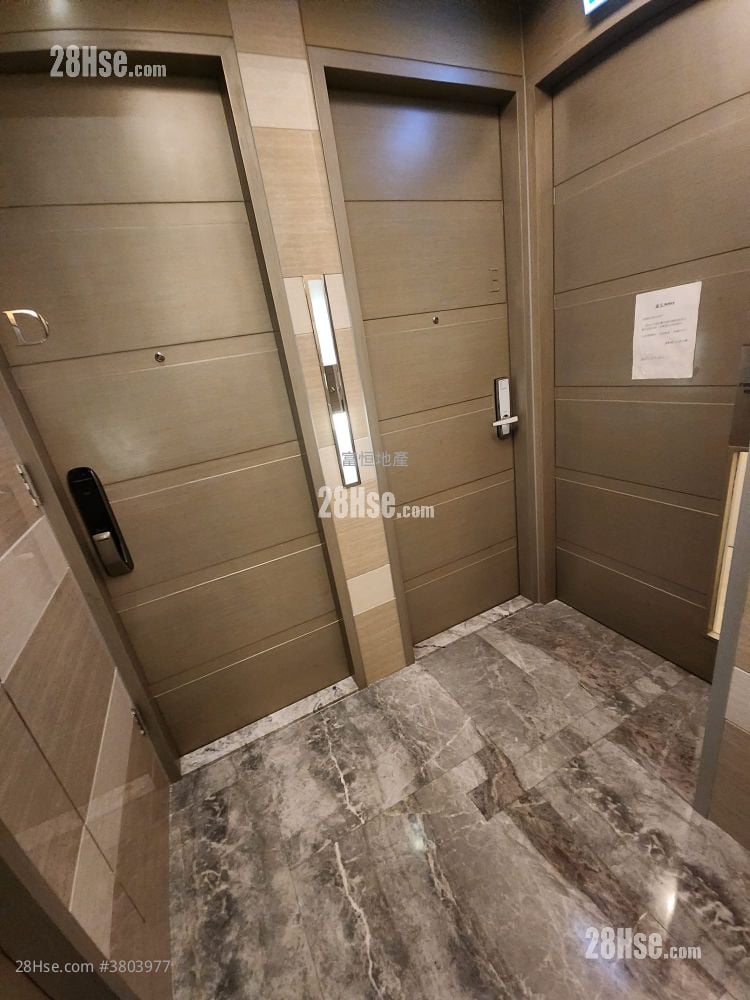 The Met. Focus Rental Studio , 1 Bathroom 230 ft²