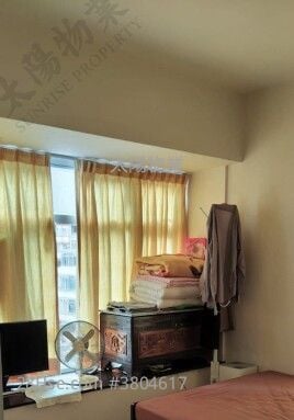 Po Yuen Mansion Sell 3 Bedrooms 471 ft²