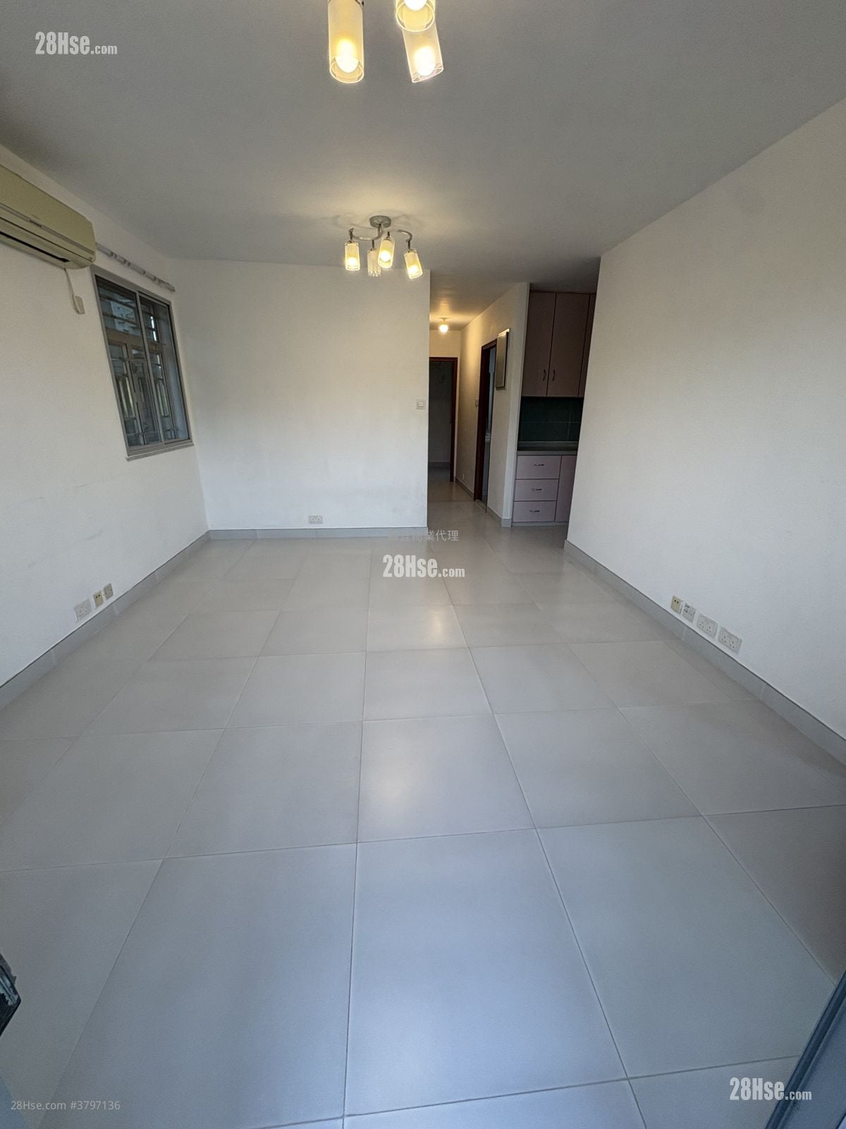 Village Rental 3 Bedrooms , 1 Bathroom 700 ft²