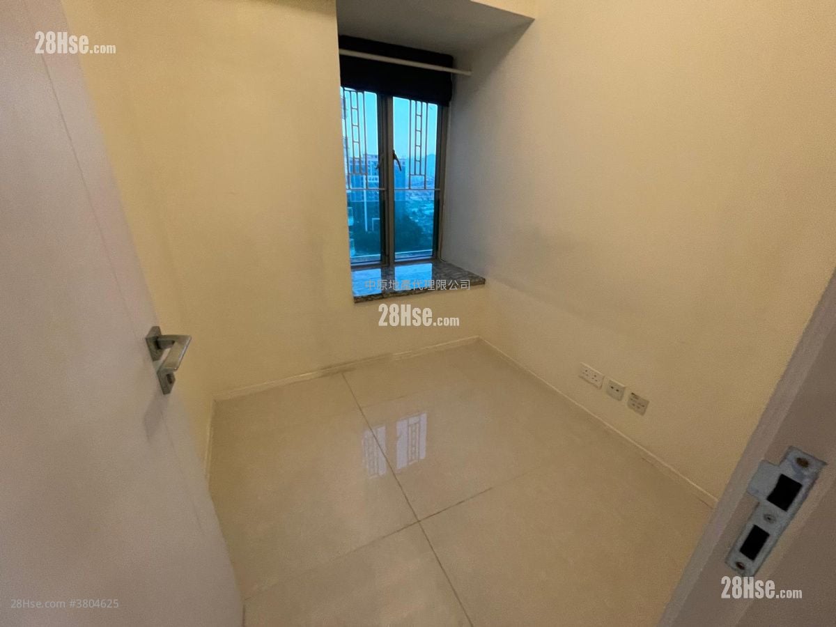 City Point Rental 3 Bedrooms , 2 Bathrooms 713 ft²