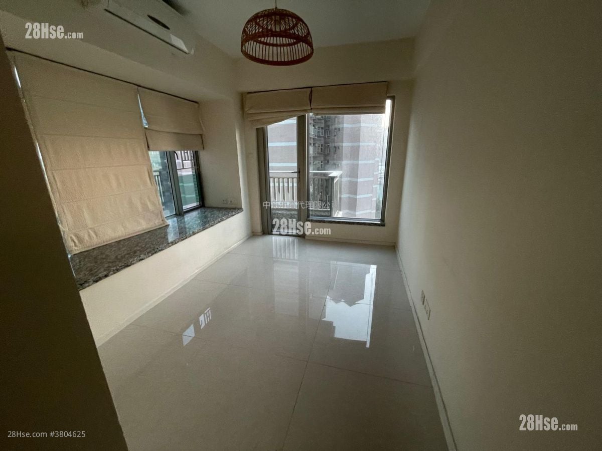 City Point Rental 3 Bedrooms , 2 Bathrooms 713 ft²