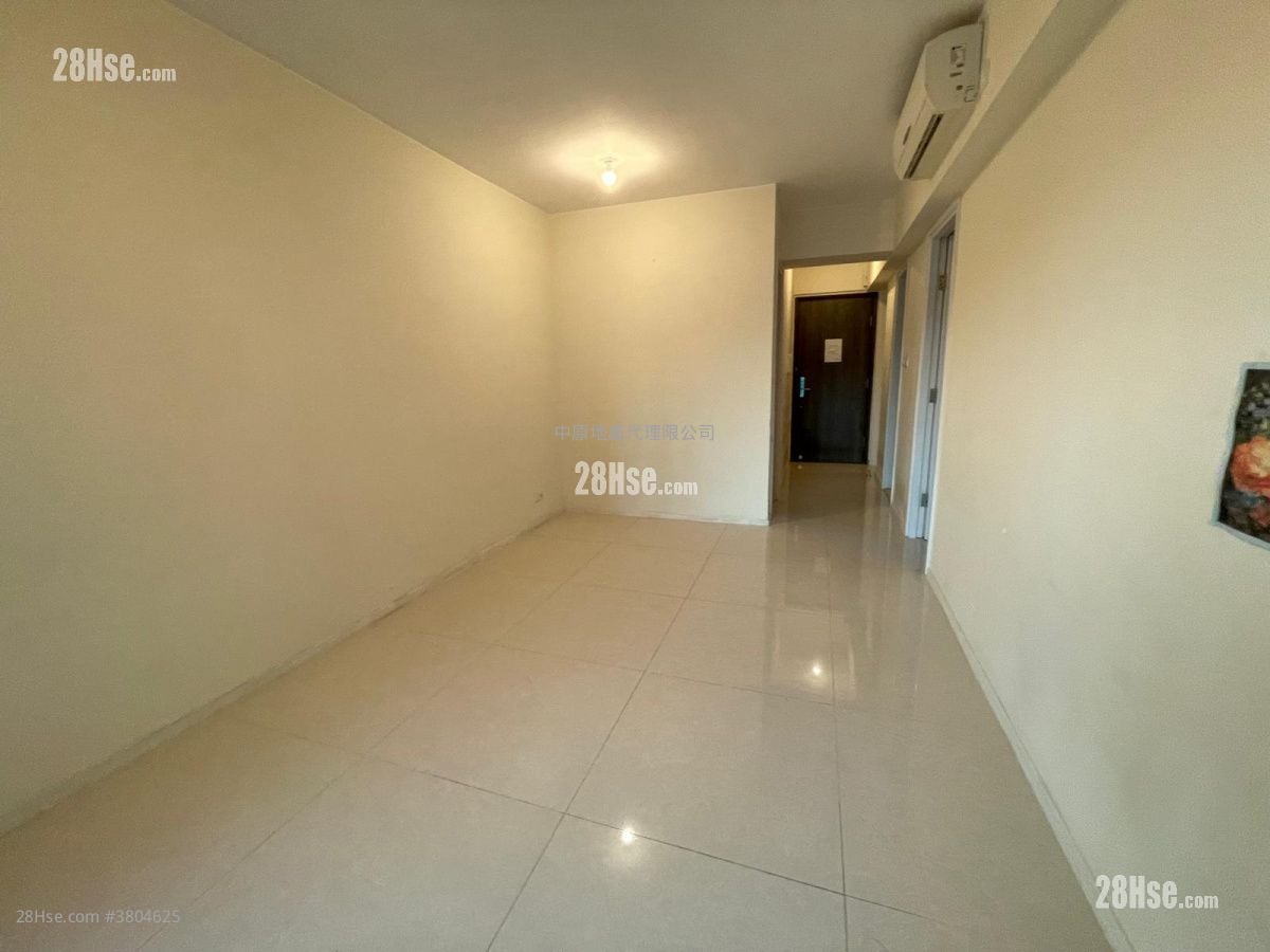 City Point Rental 3 Bedrooms , 2 Bathrooms 713 ft²