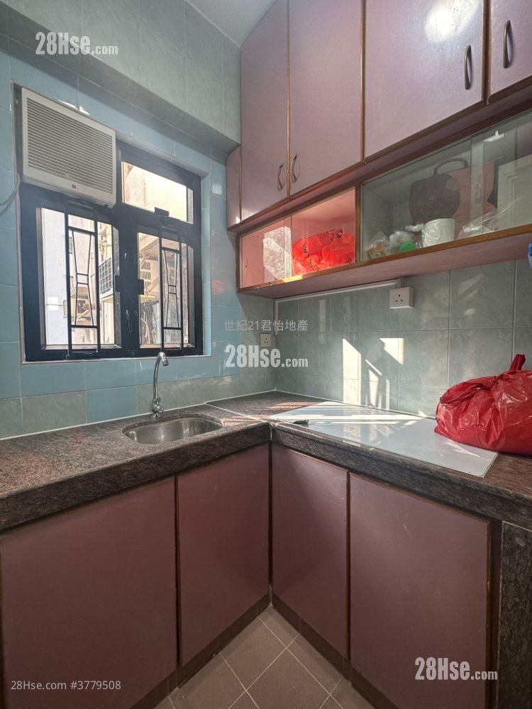 冠天阁 租盘 2 房 , 1 浴室 369 平方尺