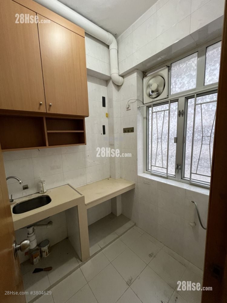 宜安大厦 租盘 开放式间隔 , 1 浴室 240 平方尺