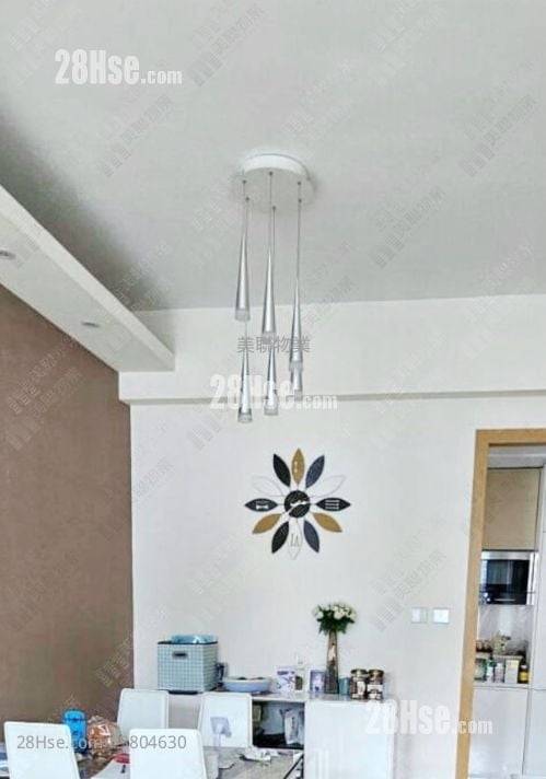 The Parkside Sell 3 Bedrooms 694 ft²