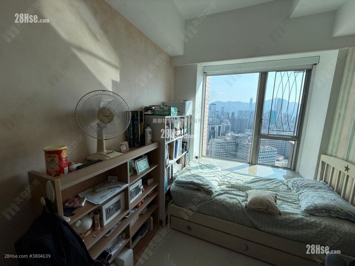 Parc Palais Sell 3 Bedrooms 1,074 ft²