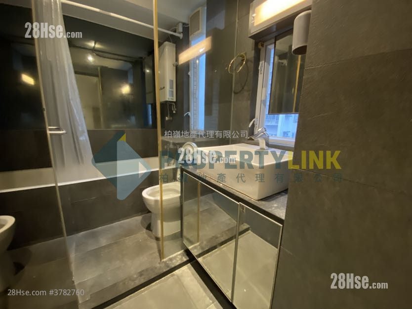 Arts Building Sell 2 Bedrooms , 1 Bathroom 625 ft²