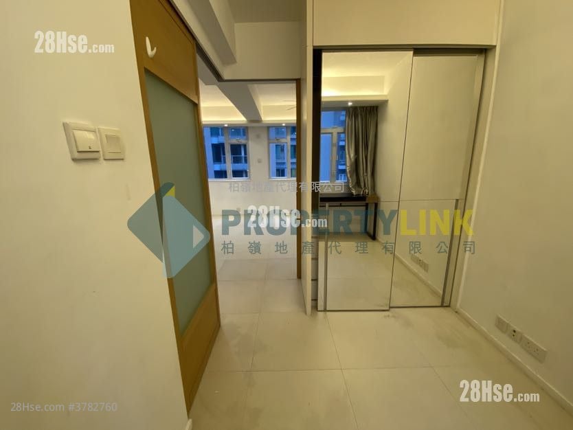 Arts Building Sell 2 Bedrooms , 1 Bathroom 625 ft²