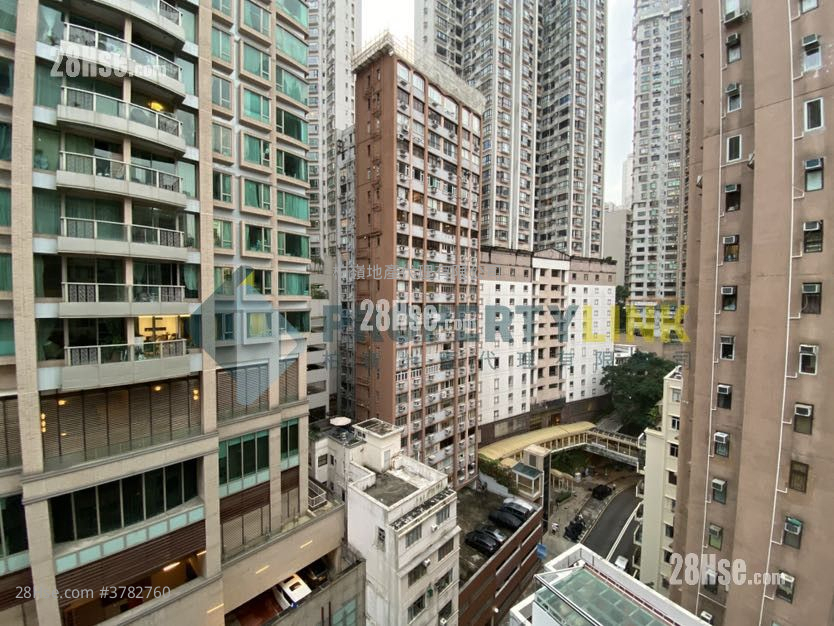 Arts Building Sell 2 Bedrooms , 1 Bathroom 625 ft²