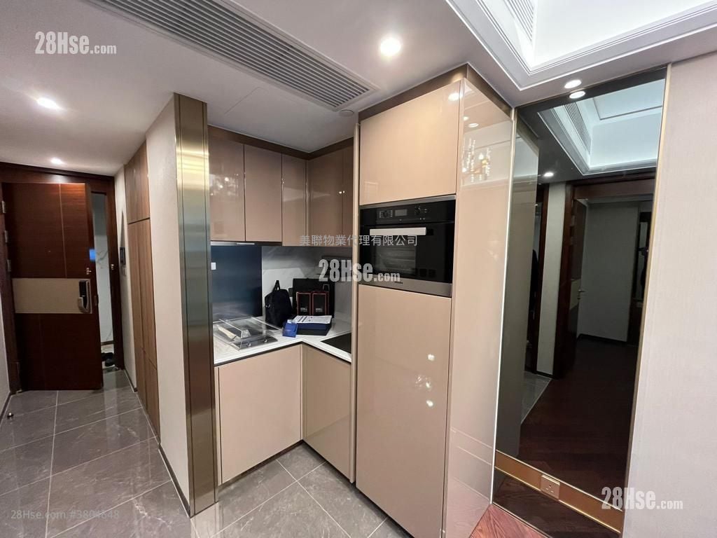 睿峰 售盘 1 房 323 平方尺