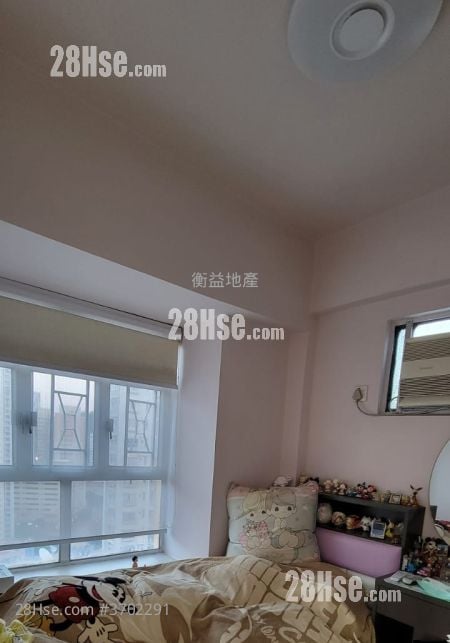 Seaview Garden Sell 2 Bedrooms , 1 Bathroom 309 ft²