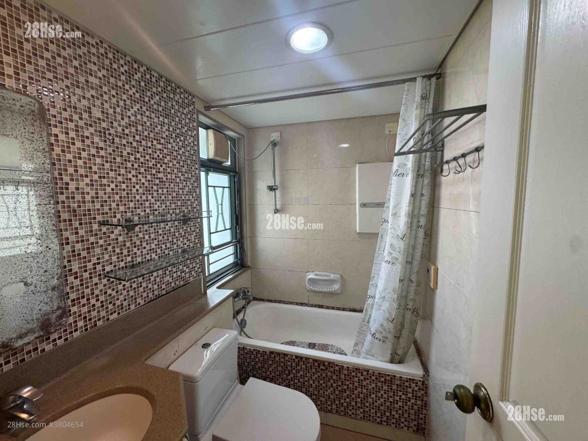 月海湾 售盘 2 房 400 平方尺