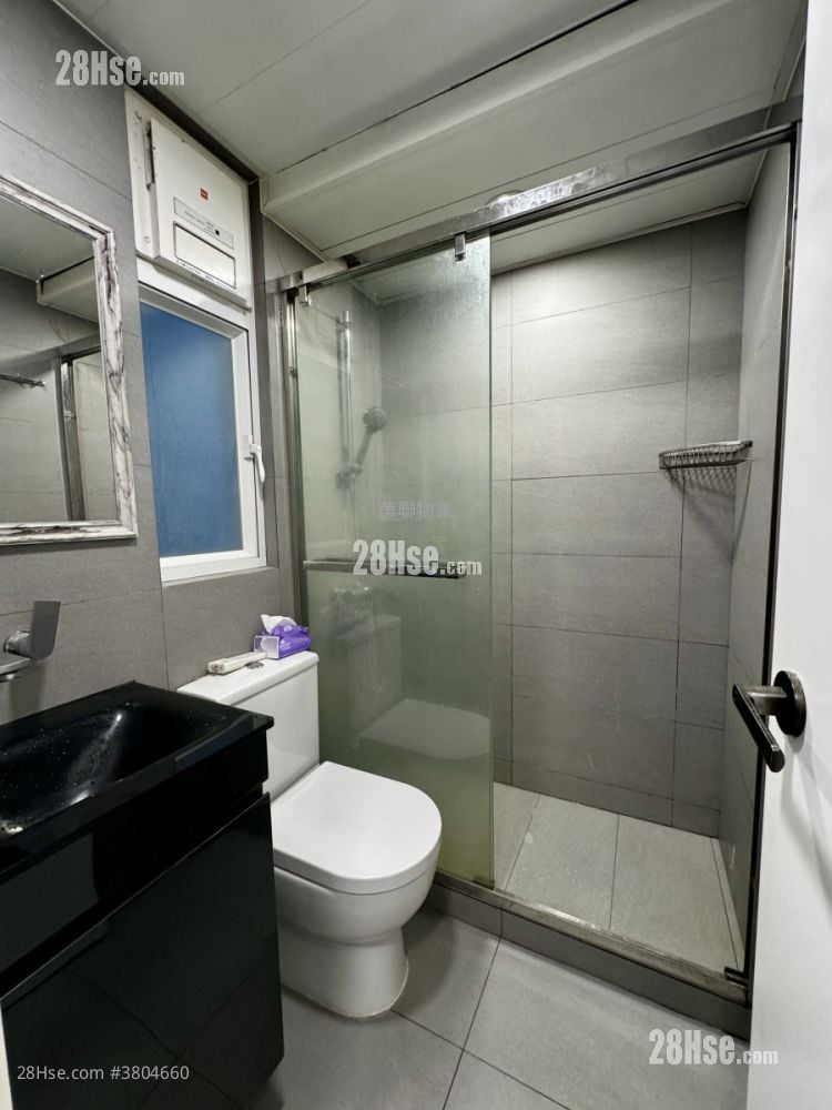 河畔花园 售盘 开放式间隔 , 1 浴室 269 平方尺