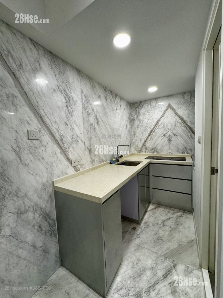 河畔花园 售盘 开放式间隔 , 1 浴室 269 平方尺