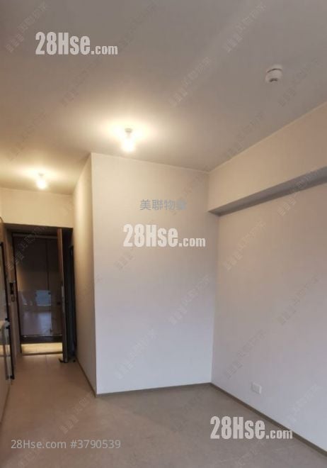 瑧颐 租盘 3 房 , 1 浴室 577 平方尺