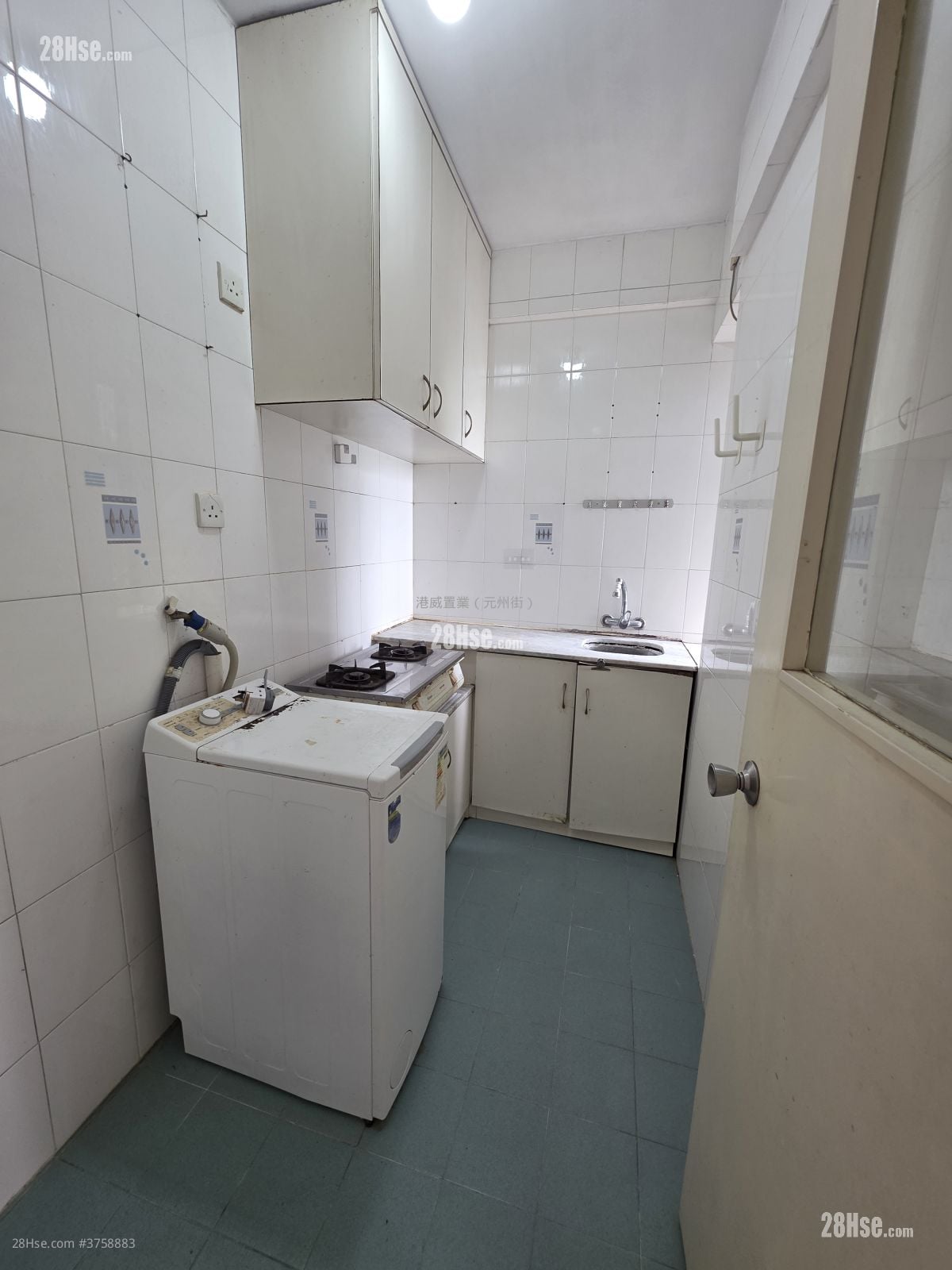 福群大楼 售盘 2 房 325 平方尺