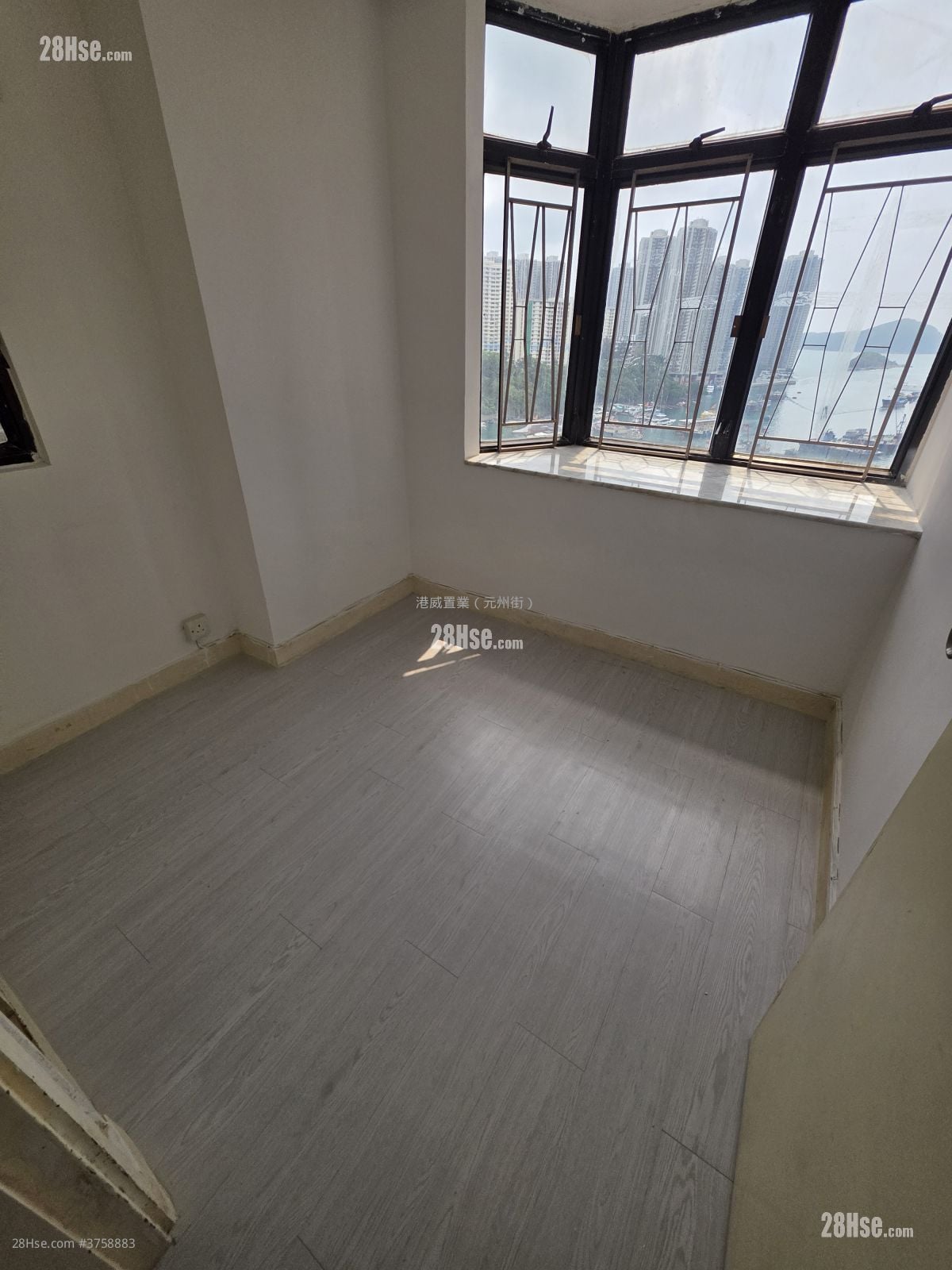 福群大楼 售盘 2 房 325 平方尺